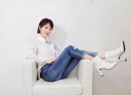 娱乐吃瓜直播杨紫视频下载,网友争相下载重温